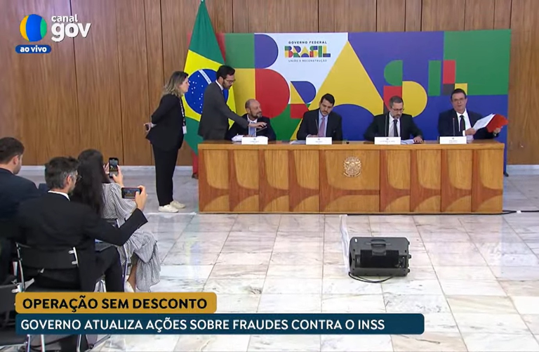 Governo bloqueia bens de associações corruptas e determina ressarcimento a aposentados e pensionistas do INSS Governo bloqueia bens de associações corruptas e determina ressarcimento a aposentados e pensionistas do INSS