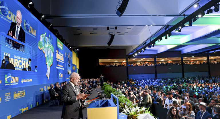 Governo Federal anuncia seleção do Minha Casa, Minha Vida com 130 mil novas moradias Governo Federal anuncia seleção do Minha Casa, Minha Vida com 130 mil novas moradias