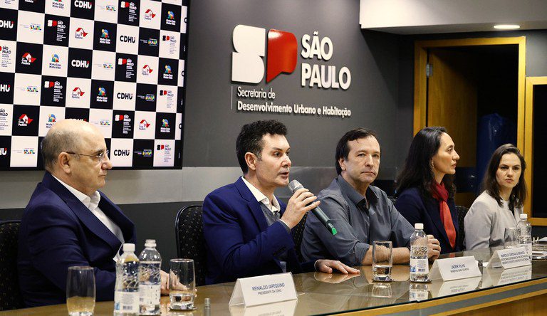 Governo Federal e governo de SP anunciam solução habitacional para Favela do Moinho Governo Federal e governo de SP anunciam solução habitacional para Favela do Moinho