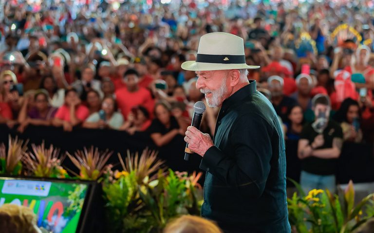 Lula: Com tecnologia, o pequeno agricultor produz tanto quanto o grande