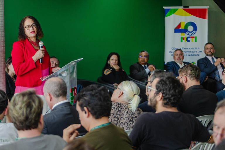 MCTI lança programa Bolsa Futuro Digital para formar profissionais em tecnologia MCTI lança programa Bolsa Futuro Digital para formar profissionais em tecnologia