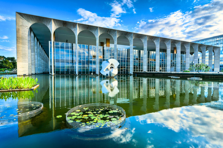 Itamaraty cria comitê de artistas e intelectuais para impulsionar diplomacia cultural Itamaraty cria comitê de artistas e intelectuais para impulsionar diplomacia cultural