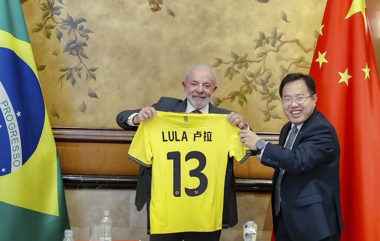 Na China, Lula destaca importância do planejamento estatal para o crescimento econômico Na China, Lula destaca importância do planejamento estatal para o crescimento econômico