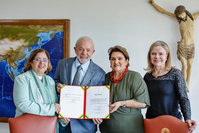 Lula nomeia Márcia Lopes para substituir Cida Gonçalves no Ministério das Mulheres Lula nomeia Márcia Lopes para substituir Cida Gonçalves no Ministério das Mulheres