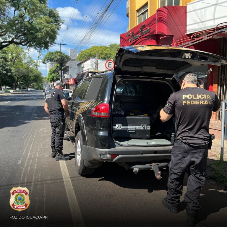 Polícia Federal deflagra operação contra tráfico internacional de drogas Polícia Federal deflagra operação contra tráfico internacional de drogas