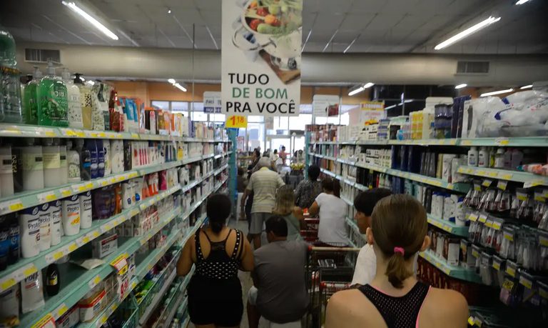 Prévia da inflação: IPCA-15 desacelera e fica em 0,36% em maio Prévia da inflação: IPCA-15 desacelera e fica em 0,36% em maio