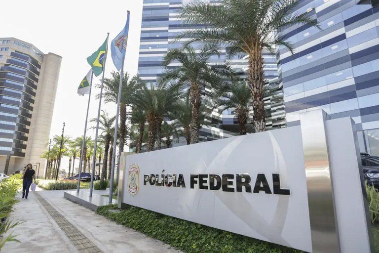 Concurso público para 1.000 vagas na Polícia Federal abre inscrições. Saiba detalhes