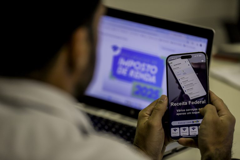 Receita Federal alerta contribuintes para o fim do prazo da Declaração do Imposto de Renda 2025 Receita Federal alerta contribuintes para o fim do prazo da Declaração do Imposto de Renda 2025