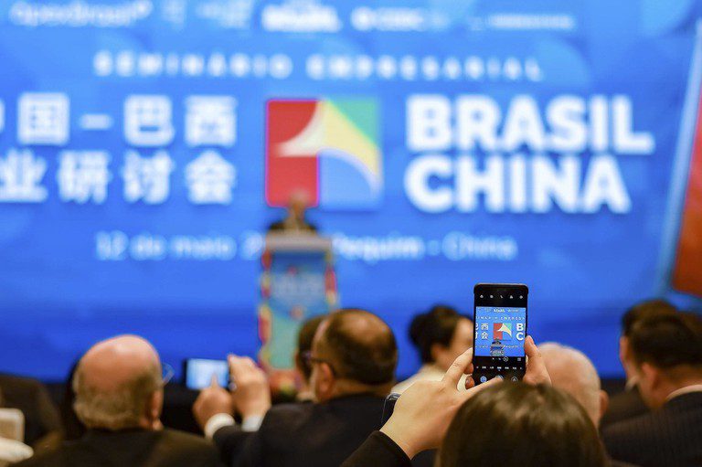 Visita à China: empresas chinesas querem participar do leilão do Túnel Santos-Guarujá Visita à China: empresas chinesas querem participar do leilão do Túnel Santos-Guarujá