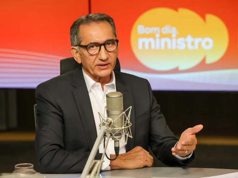 ‘Todas as obras de garantia de água para o Nordeste foram preservadas’, diz Waldez Góes ‘Todas as obras de garantia de água para o Nordeste foram preservadas’, diz Waldez Góes