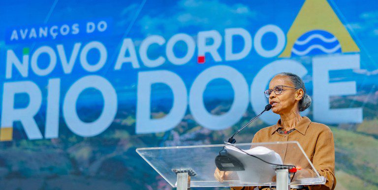 “O custo do reparo é incomparavelmente maior do que o custo do cuidado”, diz Marina Silva sobre desastre de Mariana (MG) “O custo do reparo é incomparavelmente maior do que o custo do cuidado”, diz Marina Silva sobre desastre de Mariana (MG)