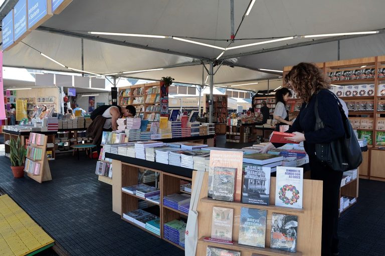 Feira do Livro em SP: EBC apoia democratização do acesso a cultura e informação Feira do Livro em SP: EBC apoia democratização do acesso a cultura e informação
