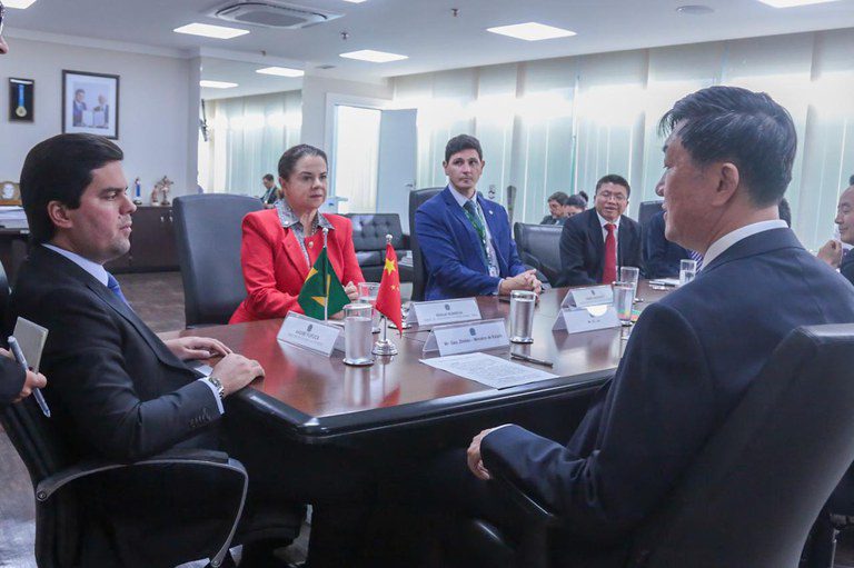 China e Rússia realizam reunião bilateral para fortalecer intercâmbio esportivo China e Rússia realizam reunião bilateral para fortalecer intercâmbio esportivo