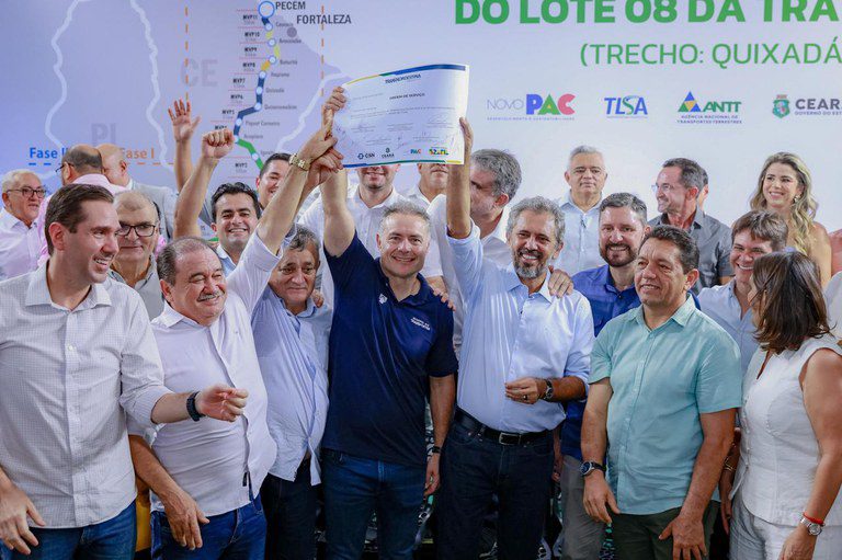 "Essa é a maior obra de infraestrutura do Nordeste brasileiro", diz Renan Filho ao anunciar mais R$ 1 bi para Transnordestina "Essa é a maior obra de infraestrutura do Nordeste brasileiro", diz Renan Filho ao anunciar mais R$ 1 bi para Transnordestina