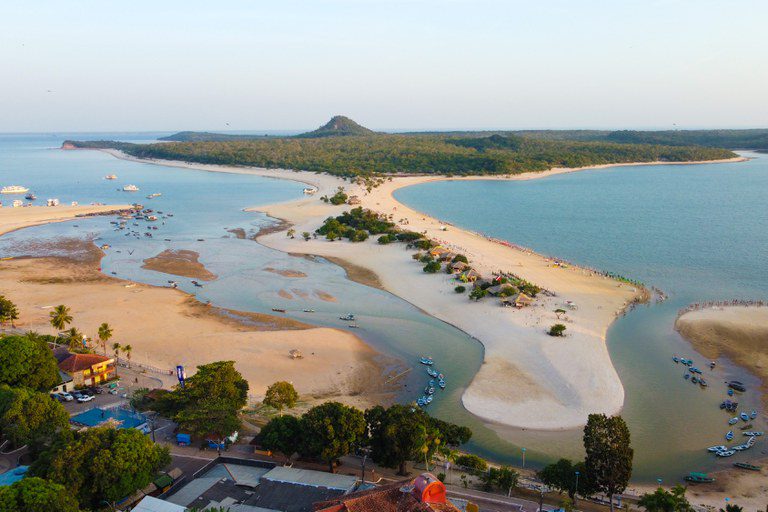 Fluxo aéreo cresce 4,9% em Santarém (PA) impulsionado pelo apoio do Ministério do Turismo Fluxo aéreo cresce 4,9% em Santarém (PA) impulsionado pelo apoio do Ministério do Turismo