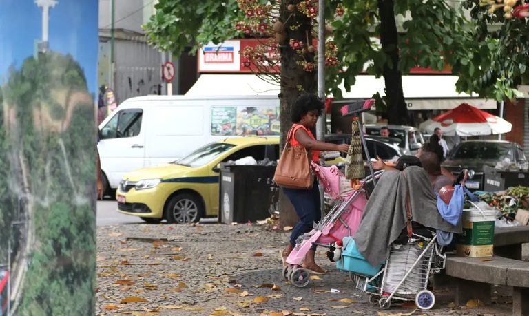 Governo cria programa Pontos de Apoio à População em Situação de Rua Governo cria programa Pontos de Apoio à População em Situação de Rua