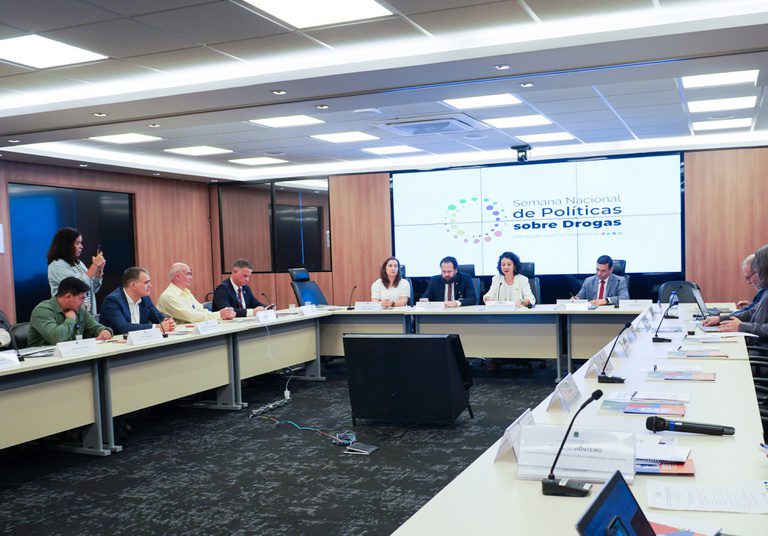 Governo investe em qualificação e renda para afastar jovens do crime na fronteira amazônica Governo investe em qualificação e renda para afastar jovens do crime na fronteira amazônica