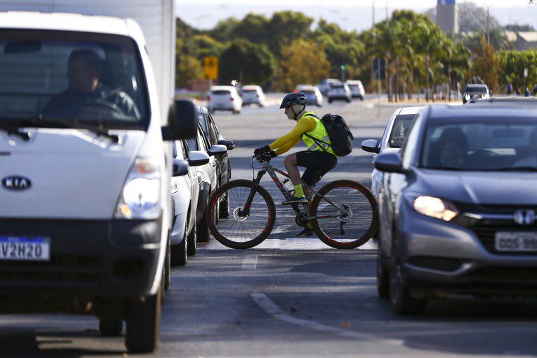 IPVA é de competência dos estados; quem tem bicicleta não paga