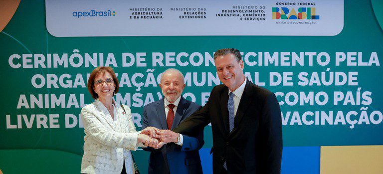 Lula celebra certificado de país livre de aftosa: 'Temos mais mundo para ganhar'