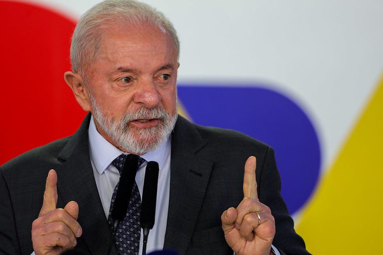 STF e Alexandre de Moraes têm de ser respeitados pelos Estados Unidos, afirma Lula STF e Alexandre de Moraes têm de ser respeitados pelos Estados Unidos, afirma Lula
