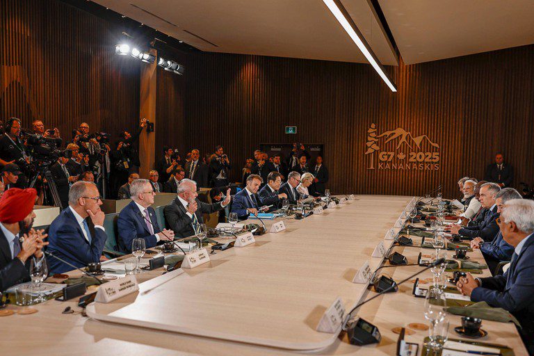 Lula no G7: 'Belém será teste para líderes globais mostrarem compromisso com o futuro' Lula no G7: 'Belém será teste para líderes globais mostrarem compromisso com o futuro'