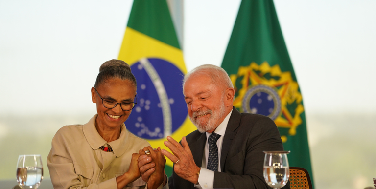 Lula e Marina fortalecem Ibama com aporte extra de R$ 825 mi e novas tecnologias Lula e Marina fortalecem Ibama com aporte extra de R$ 825 mi e novas tecnologias