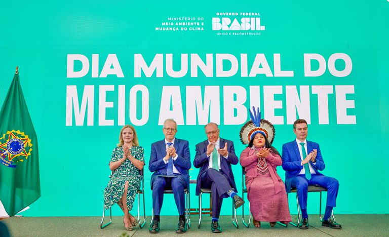 Maior unidade de conservação marinha do país, é ampliada pelo Governo Federal Maior unidade de conservação marinha do país, é ampliada pelo Governo Federal