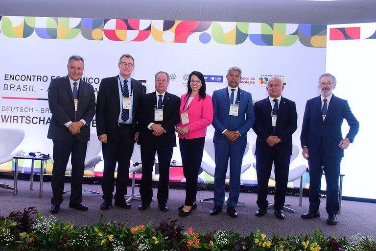 MDIC defende parceria para concretização do acordo Mercosul-União Europeia MDIC defende parceria para concretização do acordo Mercosul-União Europeia
