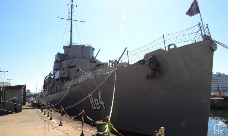 Navios-museu da Marinha preservam a história naval brasileira