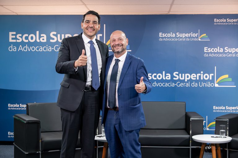 Saiba quando e como os descontos ilegais do INSS serão devolvidos a aposentados Saiba quando e como os descontos ilegais do INSS serão devolvidos a aposentados