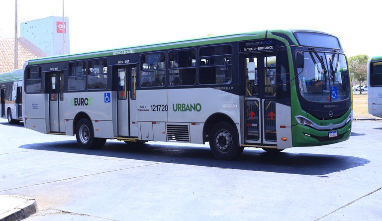 Transporte público de 20 cidades será reforçado com 179 novos ônibus menos poluentes