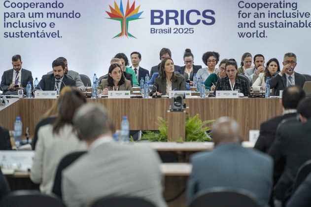 Uso de inteligência artificial e redes por terroristas preocupa países do Brics Uso de inteligência artificial e redes por terroristas preocupa países do Brics
