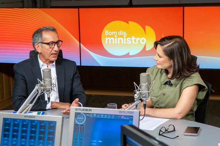 Waldez Góes anuncia Defesa Civil Alerta para o Nordeste Waldez Góes anuncia Defesa Civil Alerta para o Nordeste