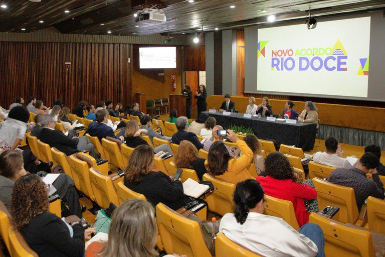 1º Seminário Rio Doce debate perspectivas para o futuro da população e áreas afetadas 1º Seminário Rio Doce debate perspectivas para o futuro da população e áreas afetadas