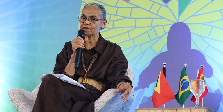 “Educação ambiental é persistência e insistência”, afirma Marina Silva em Manaus