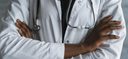 Ministério da Saúde abre 1,7 mil bolsas para médicos especialistas