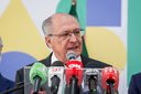 Alckmin afirma que o clã do tarifaço atenta contra o Brasil desde a pandemia