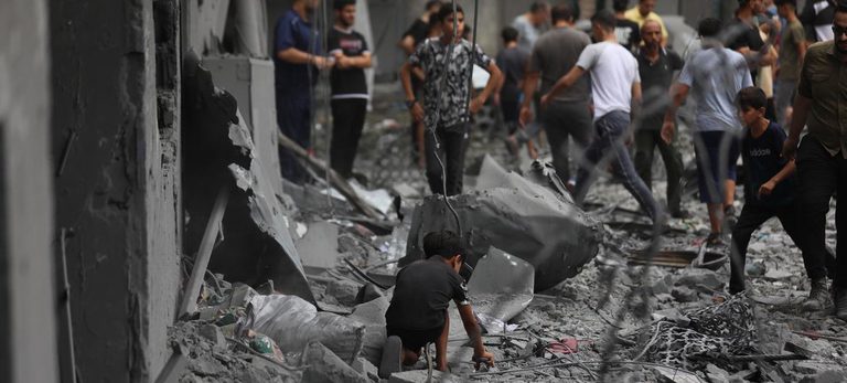 Governo brasileiro condena ataque contra civis em fila para água em Gaza Governo brasileiro condena ataque contra civis em fila para água em Gaza