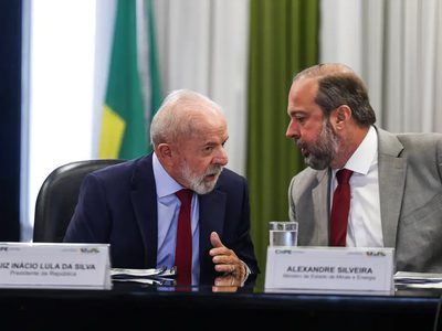 Bônus de R$ 883 mi de Itaipu será usado para reduzir contas de luz em agosto