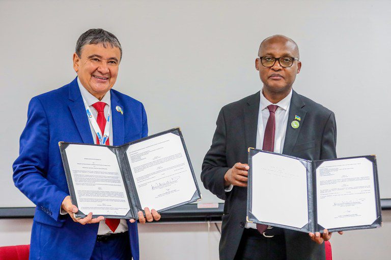Brasil e Ruanda firmam memorando para cooperação em segurança alimentar e desenvolvimento rural sustentável Brasil e Ruanda firmam memorando para cooperação em segurança alimentar e desenvolvimento rural sustentável