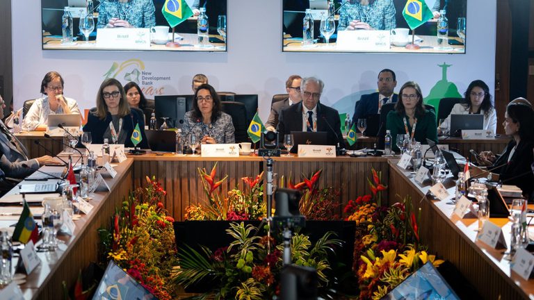 Brics avança na garantia financeira para ações de desenvolvimento sustentável Brics avança na garantia financeira para ações de desenvolvimento sustentável