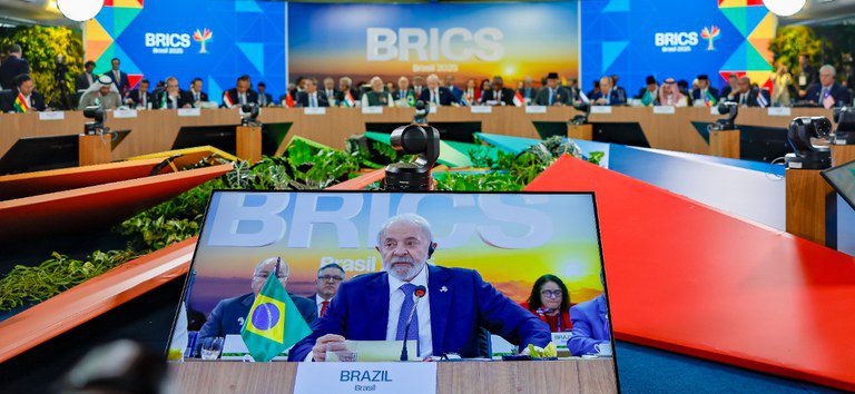 Com liderança de Lula, Brics cria parceria contra doenças ligadas à pobreza e exclusão social Com liderança de Lula, Brics cria parceria contra doenças ligadas à pobreza e exclusão social