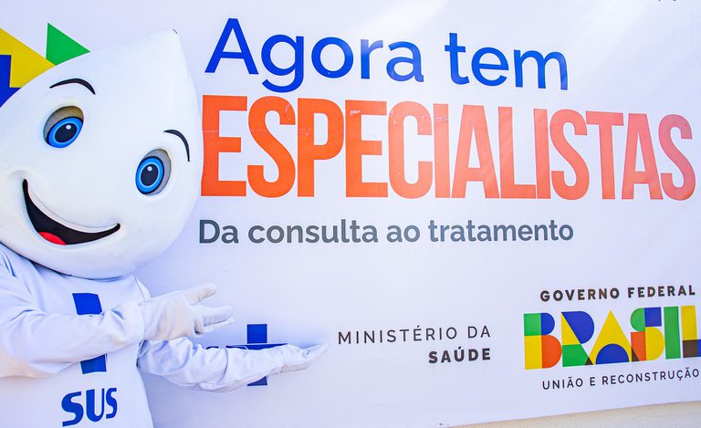 Agora Tem Especialistas amplia 200% o atendimento a cirurgias no Sul do país