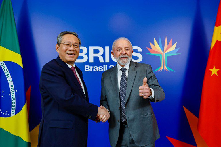 Com primeiro-ministro da China, Lula enfatiza excelente momento da relação bilateral Com primeiro-ministro da China, Lula enfatiza excelente momento da relação bilateral