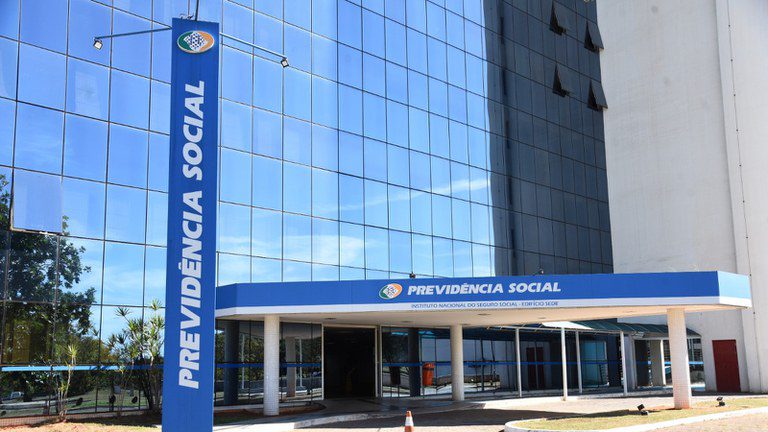 Confira o plano apresentado ao STF para ressarcir descontos indevidos de aposentados Confira o plano apresentado ao STF para ressarcir descontos indevidos de aposentados
