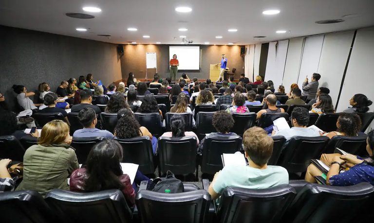 Com 760 mil inscrições, CPNU 2 consolida democratização do acesso ao serviço público Com 760 mil inscrições, CPNU 2 consolida democratização do acesso ao serviço público