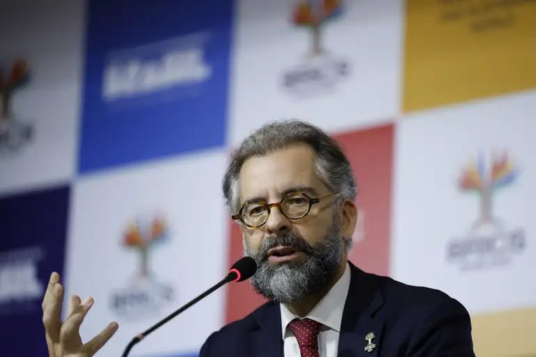 Cúpula do Brics no Rio de Janeiro é destaque da Voz do Brasil desta quarta-feira Cúpula do Brics no Rio de Janeiro é destaque da Voz do Brasil desta quarta-feira