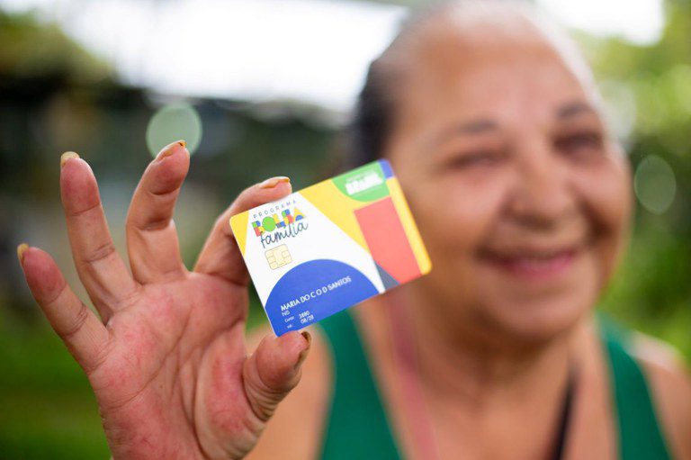 Gestão do Bolsa Família pelo MDS atinge 100% das metas em 2024, aponta TCU Gestão do Bolsa Família pelo MDS atinge 100% das metas em 2024, aponta TCU