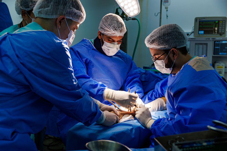 Hospitais Universitários vão realizar mais de 10 mil atendimentos neste sábado (5) Hospitais Universitários vão realizar mais de 10 mil atendimentos neste sábado (5)