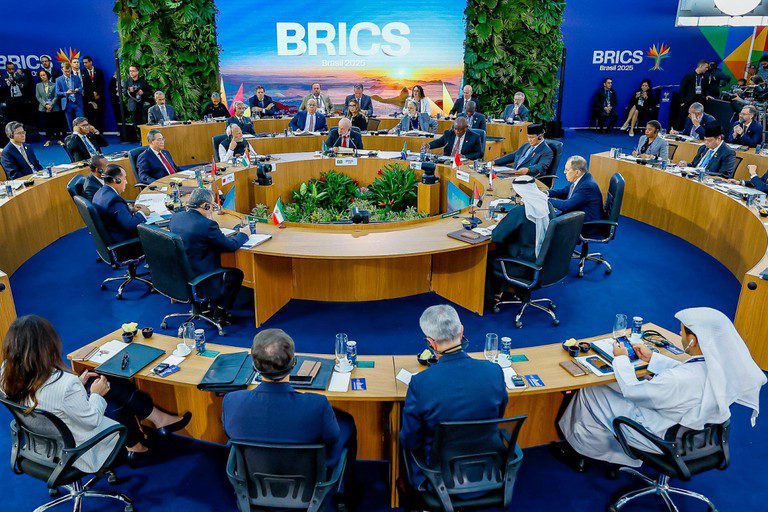 Lula: 'Diversidade do Brics o torna capaz de promover a paz e de mediar conflitos' Lula: 'Diversidade do Brics o torna capaz de promover a paz e de mediar conflitos'